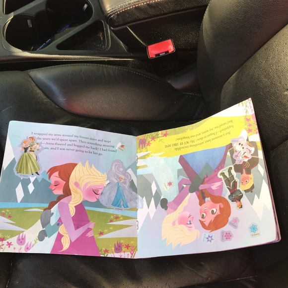 Disney frozen: 2 books - Picture 9 of 9
